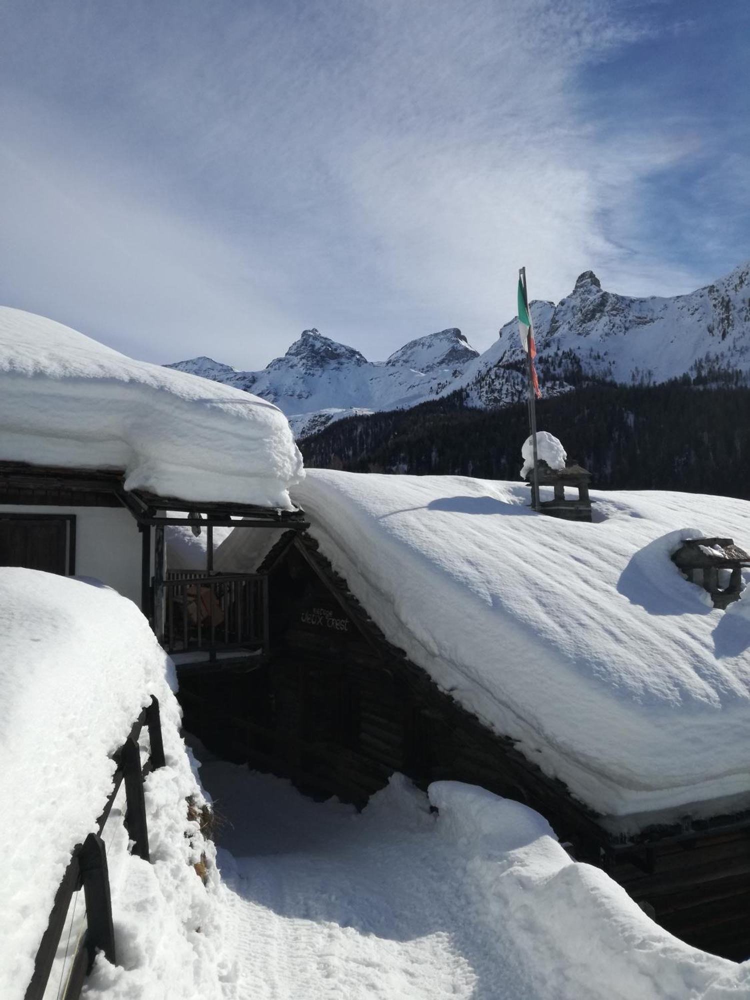 Rifugio Vieux Crest Hotel Champoluc Eksteriør billede