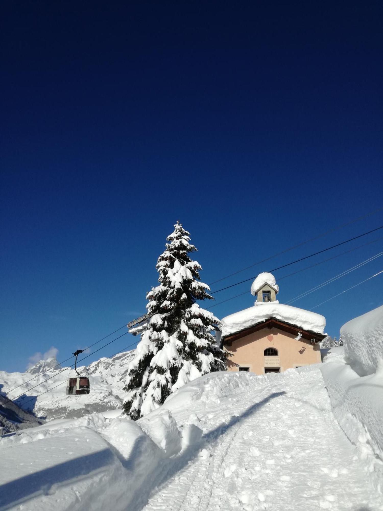 Rifugio Vieux Crest Hotel Champoluc Eksteriør billede